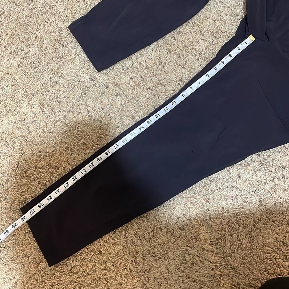Athleta Trekkie Paper Bag Pants Black Pull On Nylon Hiking Size 6 405927 - Picture 13 of 13